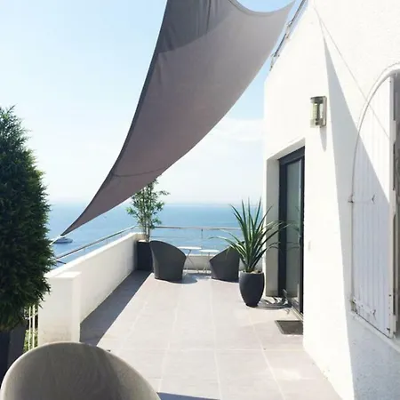 8007 Velasquez Villa