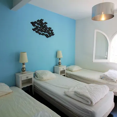 Villa 8007 Velasquez *